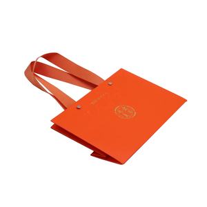 Şerit kolu hediye keseleri üretici ile kendi logo katlanabilir kağıt alışveriş torbaları ile lüks kağıt özel kağıt torba - Product Image 5