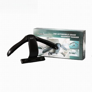Percha Multifuncional Personalizada con Logotipo para Reposacabezas de Coche, para Abrigos, Ropa y Accesorios - Product Image 4