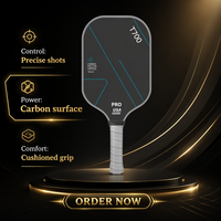 Vente directe d'usine, raquette de pickleball légère en fibre de carbone T700 avec noyau en nid d'abeille en PP, approuvée par l'USAPA