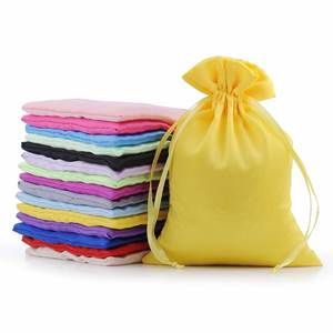 Bolsas de Regalo de Tela Satén Dorada de 13*18cm con Cordón, para Joyería, Bodas, Baby Shower, Día de los Caídos, Celebraciones - Product Image 1