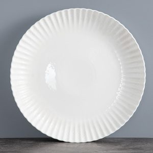 Service de table en porcelaine blanche motif lotus, vaisselle en céramique embossée, vente en gros personnalisée pour hôtel, restaurant, mariage - Product Image 2
