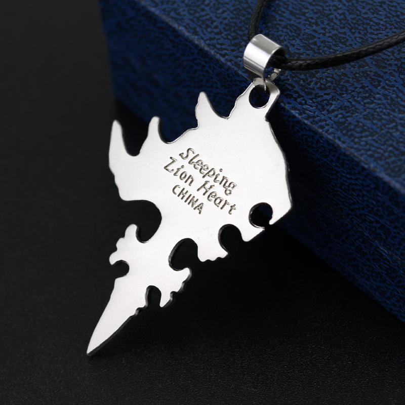 Final Fantasy VIII FF8 Griever Sleeping Lion Head Pendant Metal