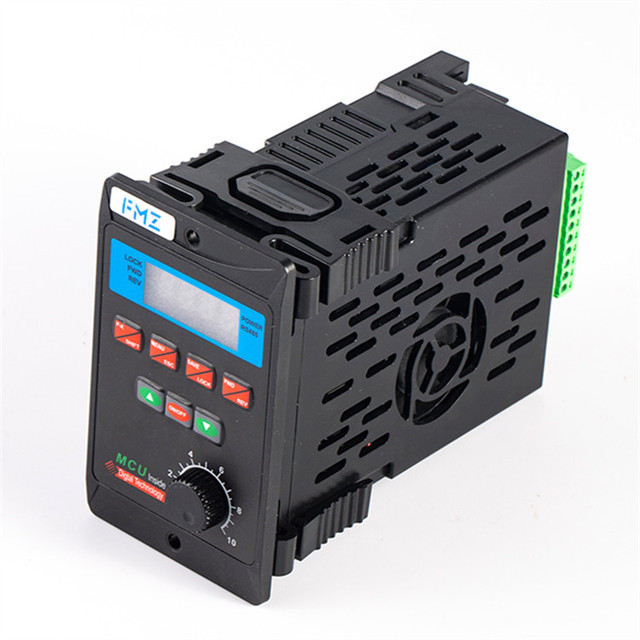 CE Certificate VFD Single Phase 220V 750W Variable Frequency Drive 1hp VFD 750W AC Motor Speed Controller