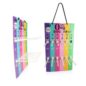 حامل عرض من الورق المقوى بحجم مخصص للعملاء مع خطافات جانبية، عرض معلق من الورق المموج للترويج في المتاجر - Product Image 1