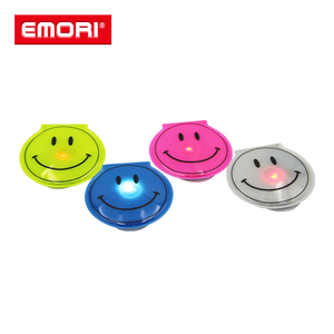 Clip lumineux LED magnétique réfléchissant pour extérieur - Léger, étanche, longue durée d'utilisation, mini - Product Image 6