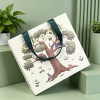 Sac en papier mat imprimé sur mesure avec poignées en ruban noir, logo personnalisé, sac cadeau créatif à motif floral