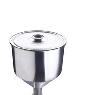 Machine de remplissage semi-automatique pneumatique Crownchi pour jus, huile, mayonnaise, bouteilles en verre, sacs, barils (acier inoxydable CE)