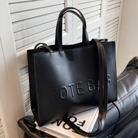 2024 nouvelle mode à la mode femmes Designer luxe épaule shopping fourre-tout messager sac en cuir ensemble avec logo imprimé personnalisé dames