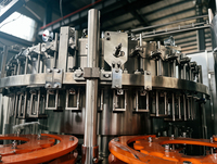 Machine de remplissage isobare de pointe 3 en 1 pour boissons gazeuses 8000BPH certifiée CE