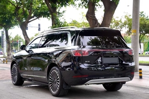 SUV électrique d'occasion 2024, grande taille, autonomie étendue, transmission intégrale, 5 places, conduite intelligente LiDAR, <span class=keywords><strong>batterie</strong></span> 52 kWh, suspension pneumatique EREV - Product Image 4