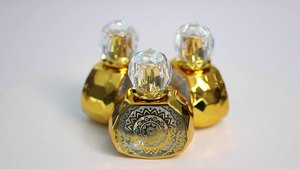 Vente en gros 50ml Dubai Building Style <span class=keywords><strong>Allo</strong></span> Parfum Bouteille de décantation Bouteille de parfum vide pour Volume de 15ml en gros - Product Image 4