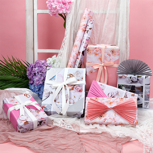 Nuevo papel de regalo de San Valentín 43*300 cm Impresión de doble cara Embalaje de papel de regalo - Product Image 2