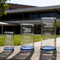Plaque en cristal personnalisée de haute qualité pour les souvenirs d'entreprise haut de gamme et les récompenses