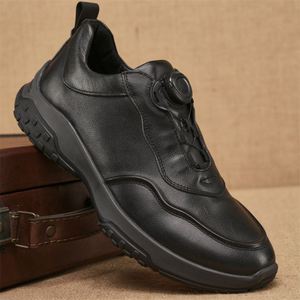 Zapatillas de deporte informales de cuero genuino para hombre, zapatos con cordones rápidos y perilla giratoria, zapatos para caminar con suela de goma gruesa antideslizante de alta calidad - Product Image 5