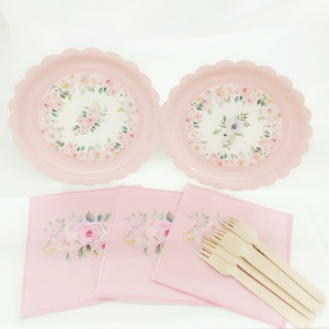 จานกระดาษลายดอกไม้ DAMAI ชุดพรีเมียมสำหรับงานเลี้ยงวันเกิดเด็ก งานเลี้ยงน้ำชา รูปทรงดอกไม้ สีชมพู พร้อมถ้วยและผ้าเช็ดปาก - Product Image 4