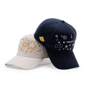 Casquettes de baseball en daim personnalisées à 5 panneaux avec logo imprimé sur le devant et broderie latérale, haute qualité - Product Image 1