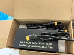 <span class=keywords><strong>Caricabatterie</strong></span> al Litio ad Alta Potenza 3000W con Tensione e Corrente Variabili 10V-92.4V 2A-30A per Scooter Elettrici, Moto e Biciclette - Product Image 6