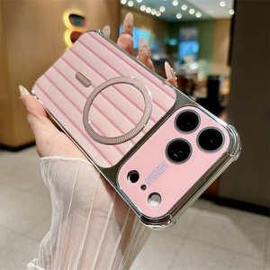 Funda Magnética para Teléfono con Rayas Onduladas Electrochapadas para iPhone 18 17 16 15 14 Pro Max, Cubierta Trasera Roja Cereza con Cristal de Cámara a Rayas - Product Image 5
