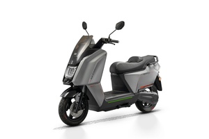 High Capacity <b>Battery</b> 8500W Scooter 74V Adult Scooter Motorcycle No Gas Needed - Product Image 3