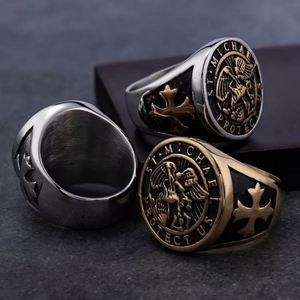 Anneau religieux spirituel pour homme en or, argent et acier inoxydable, anneau de chevalière avec signe de croix d'archange catholique, vente en gros - Product Image 2