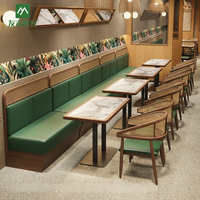 Meubles de restaurant commerciaux modernes, chaises de salle à manger en bois massif et rotin tressé, tables de salle à manger en marbre, canapé en bois pour café et hôtel