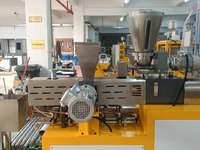 Machine de granulation à double vis ZS-433 pour la recherche sur les matériaux de compostation polymère et la production en petites séries
