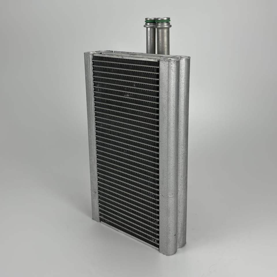 Aftermarket Car Auto Air Conditioning System Auto AC Evaporator for Baojun 730 OEM 23890011 Auto Parts Image 3