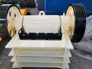 Factory Fast Delivery HOWANN <b>Small</b> Hammer Crusher 400*600 Bearing Mining Use 5-8t/h Capacity <b>AC</b> Motor High 1 Year Warranty - Product Image 6