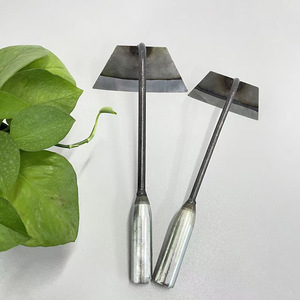 Houe à dents en acier de style ancien, modèle 00054, pour usage agricole et domestique - désherbage, creusement, transplantation de plantes - Product Image 2