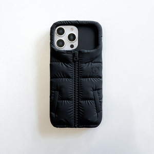 Funda de silicona antichoque estilo plumífero con cremallera 3D de oso para iPhone 17 16 15 14 13 Pro Max - Product Image 2