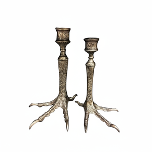 Décoration de maison de haute qualité Bougeoirs en métal uniques Différentes tailles Articles de table pour allumer des bougies - Product Image 1