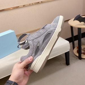 Baskets décontractées grises en tissu éponge avec empiècements en maille perforée, chaussures de skate tendance sur mesure à lacets pour hommes, originales d'usine - Product Image 2