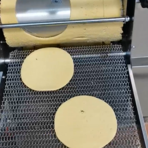 Customized Mexican Tortilla Presser Taco Bread Making Machine Tortillas <b>Corn</b> Tortilla Making Machine - Product Image 1