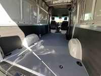 Mercedes-Benz Sprinter Cargo Van d'occasion 2023, 1500-2000 mm, conduite à gauche, sièges en cuir, 5 places, caméra arrière, norme Euro III, ESC US