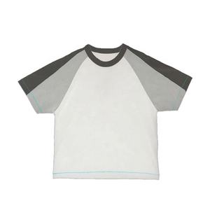 Camiseta de algodón cuadrada personalizada, camisetas de retazos de manga raglán con costuras en contraste - Product Image 3