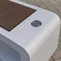 Banc solaire numérique avec dossier et ports USB intégrés