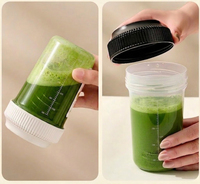 Bouteille shaker à matcha personnalisée de 560 ml en plastique PP de qualité alimentaire, transparente, portable, pour mélanger le thé vert, fabriquée en usine