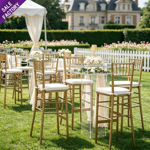 Vente directe usine : Chaise de mariage Chiavari Tiffinie empilable en métal, tabouret haut doré pour événements - Product Image 1