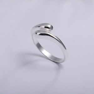 New Fashion 4pcs/<strong>set</strong> <strong>Silver</strong> Drop Women Jewelry <strong>Set</strong> <strong>Necklace</strong> Earrings Twisted Rings and Bangle Gold Plated Jewelry <strong>Sets</strong> - Product Image 3
