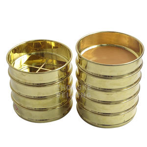 Pengujian Kelas Tanah Menggunakan Peralatan Pengujian Tanah dengan Saringan Kuningan dan Jaringan Saringan Laboratorium. - Product Image 3