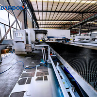 Machine de poinçonnage à tourelle CNC haute vitesse 32 stations pour rayonnages en acier, à commande servo, avec vérin entièrement électrique pour le formage de tôles