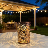 Lampe de projection ajourée en fer forgé motif grand chrysanthème, style international, lustre décoratif pour jardin de villa, suspension de cour
