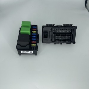 Boîtier de relais de fusibles automobile 919503S400, panneau de fusibles de jonction pour remplacement du système électrique des véhicules Hyundai Kia - Product Image 4