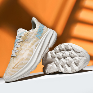 أحذية رياضية عصرية جديدة للرجال بنعل سميك ، أحذية ركض خارجية جيدة التهوية بارتفاع متزايد - Product Image 4