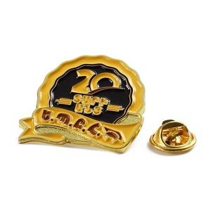 Tùy chỉnh vàng kim loại mềm men logo hình kỷ niệm ve áo <span class=keywords><strong>Pin</strong></span> huy hiệu với khắc laser - Product Image 2