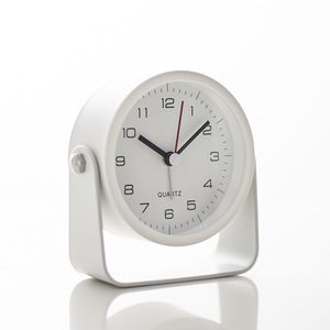 Reloj Despertador Metálico de Diseño Silencioso con Movimiento de Segundero Continuo para Escritorio de Estudiantes, Reloj de Cuarzo Simple, Dropshipping Shopify - Product Image 1