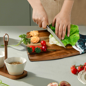 Planche à fromage rectangulaire de luxe en bois d'olivier Plateau d'antipasto époxy en bois personnalisé Charcuterie, planche à cadeaux, planche à découper - Product Image 5