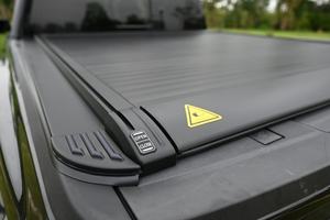 Cubierta de Caja de Carga Retráctil Eléctrica de Aleación de Aluminio con Bloqueo para Mazda BT 50 Ranger, Control Remoto sin Llave, Operada por Aplicación - Product Image 3