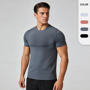 Vêtements de sport pour hommes 90% polyester 10% élasthanne T-shirts de course à pied et d'entraînement à séchage rapide <span class=keywords><strong>Sweat</strong></span>-shirts pour hommes - Product Image 1