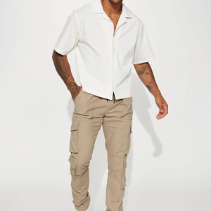 Pantalon cargo léger pour homme à taille haute avec tissu en toile et poches utilitaires - Product Image 3